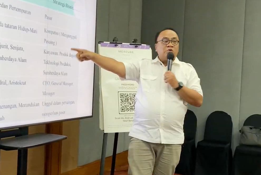 Service Excellent Training - Pemateri 1